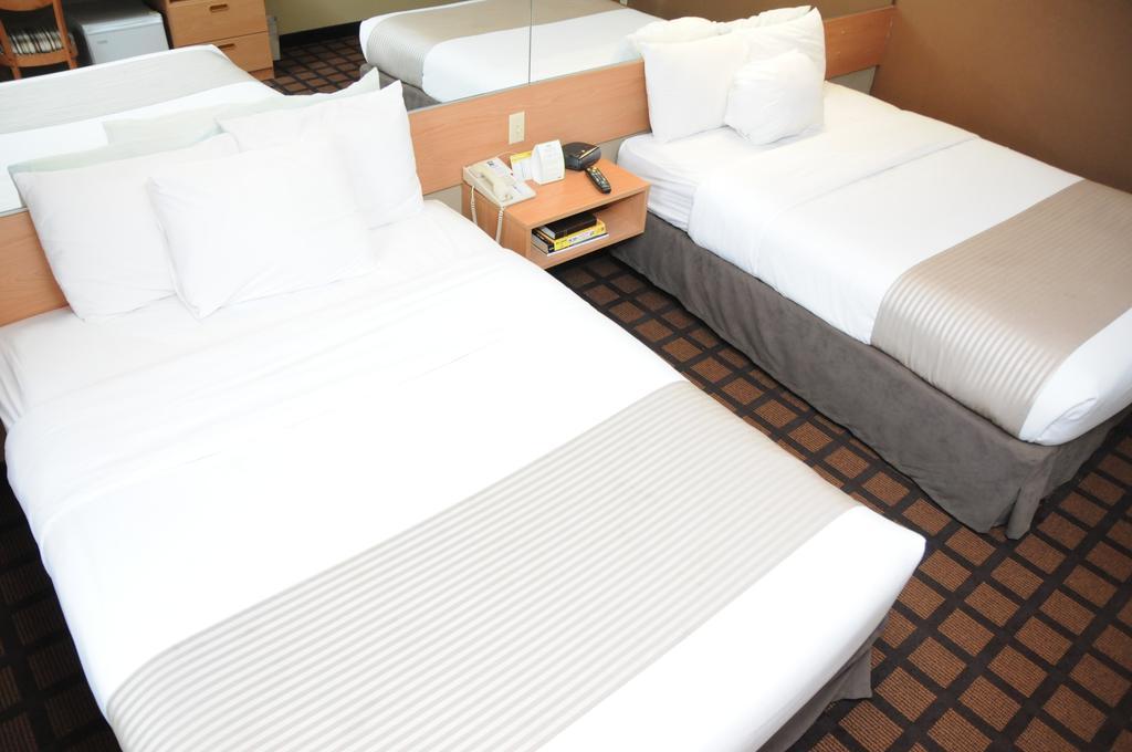 Microtel Inn & Suites By Wyndham West Chester Kültér fotó